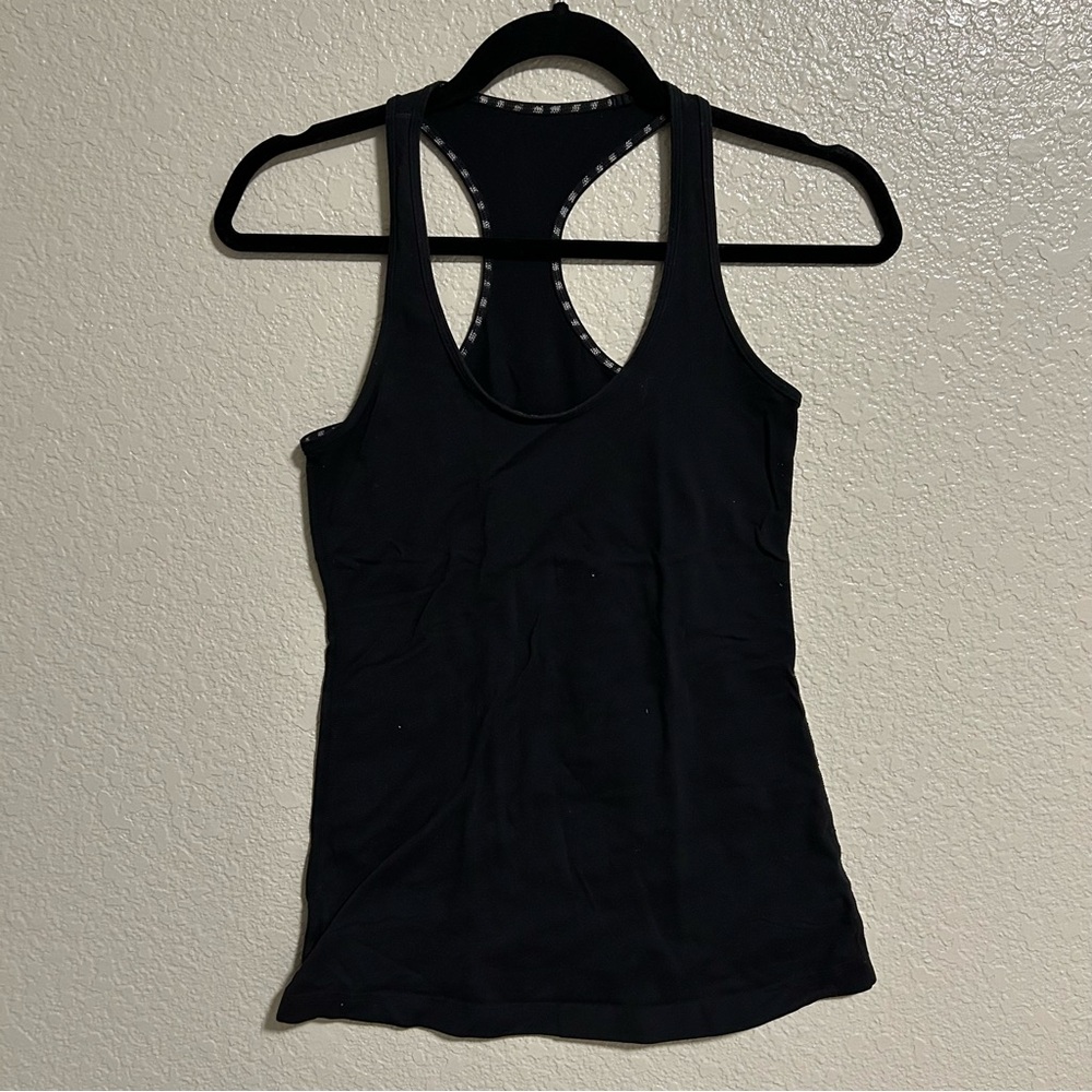 Lululemon Cool Racerback size 6 Black